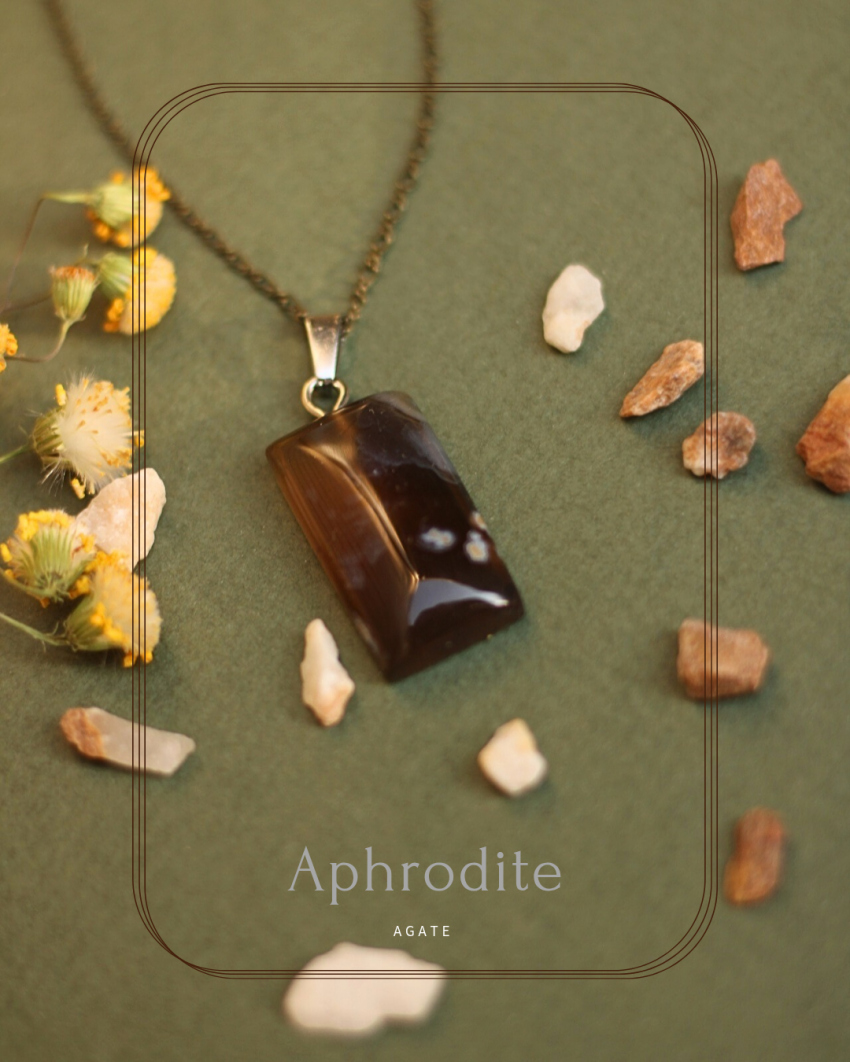 گردنبند عقیق خرمایی