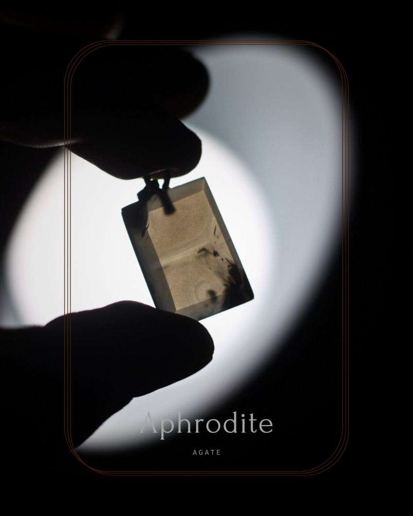 گردنبند سنگ عقیق زنجیر استیل رنگ ثابت